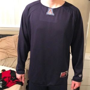 University of Arizona Wildcats sweatshirt